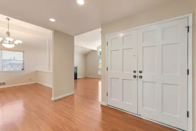 1247 Ironbridge Way, San Jose, CA 95118 - Photo 5