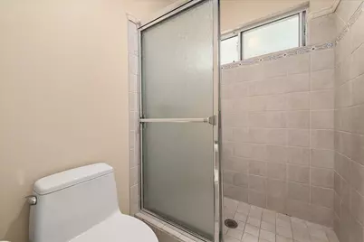 1247 Ironbridge Way, San Jose, CA 95118 - Photo 15