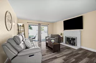 930 Apple Ct, Hollister, CA 95023 - Photo 7