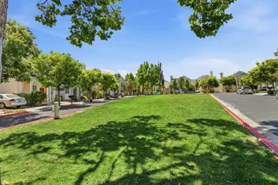 113 Beacon St, Mountain View, CA 94040 - Photo 49