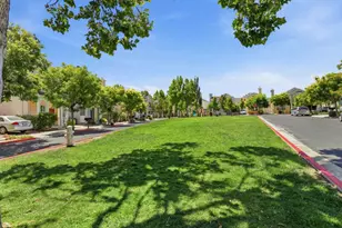 113 Beacon St, Mountain View, CA 94040 - Photo 49