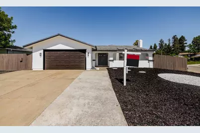 7244 Hayward Dr, Sacramento, CA 95828 - Photo 1