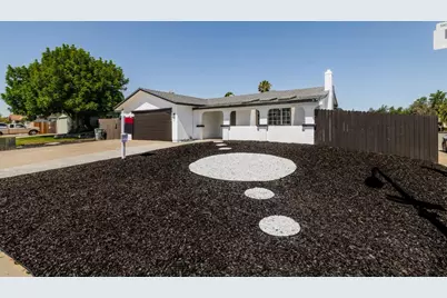 7244 Hayward Dr, Sacramento, CA 95828 - Photo 3