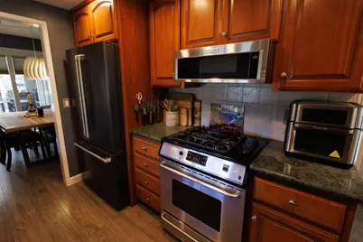 5568 Cribari Cir, San Jose, CA 95135 - Photo 11