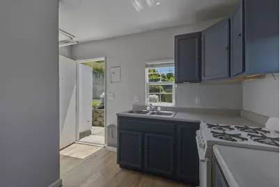 16640 Los Banos St, San Leandro, CA 94578 - Photo 55