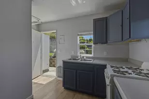 16640 Los Banos St, San Leandro, CA 94578 - Photo 55