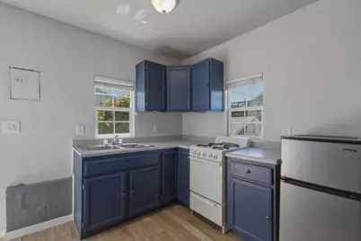 16640 Los Banos St, San Leandro, CA 94578 - Photo 21