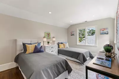 336 Brentwood Rd, Hillsborough, CA 94010 - Photo 31