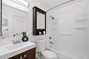 2505 Olivegate Ln, San Jose, CA 95136 - Photo 13