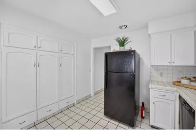 838 Portola Dr, Del Rey Oaks, CA 93940 - Photo 5