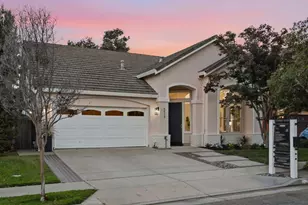 5619 Mireille Dr, San Jose, CA 95118 - Photo 37