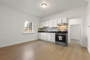 9624 C St, Oakland, CA 94603 - Photo 5