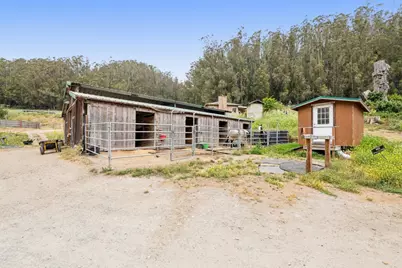 12150 San Mateo Rd, Half Moon Bay, CA 94019 - Photo 25
