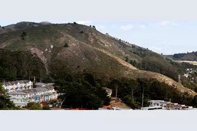 377 Hillside Blvd, Daly City, CA 94014 - Photo 47