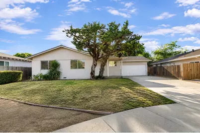 1210 Gloria Dr, Hollister, CA 95023 - Photo 1