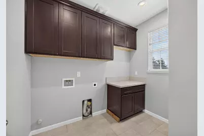 8475 Crimson Clover Cir, Elk Grove, CA 95624 - Photo 37