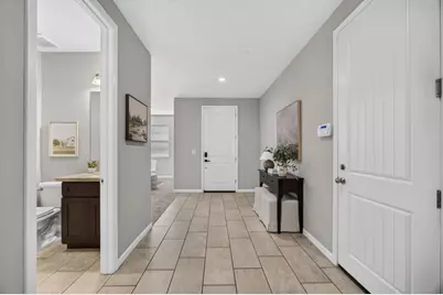 8475 Crimson Clover Cir, Elk Grove, CA 95624 - Photo 5