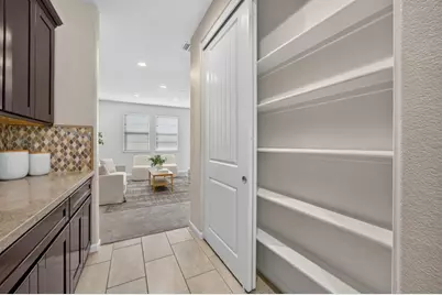 8475 Crimson Clover Cir, Elk Grove, CA 95624 - Photo 17