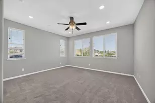 8475 Crimson Clover Cir, Elk Grove, CA 95624 - Photo 45