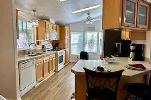 2900 Fairview Rd 6, Hollister, CA 95023 - Photo 7