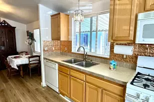 2900 Fairview Rd 6, Hollister, CA 95023 - Photo 5