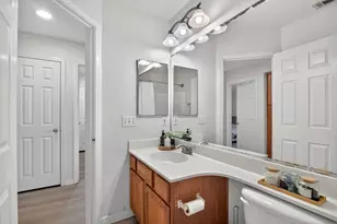 2051 Mariah Dr, Santa Clara, CA 93454 - Photo 17