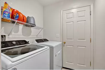 2051 Mariah Dr, Santa Clara, CA 93454 - Photo 15