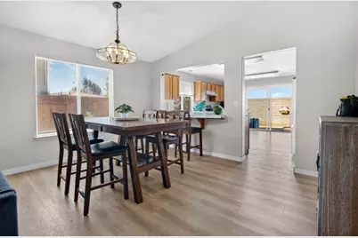 2051 Mariah Dr, Santa Clara, CA 93454 - Photo 3