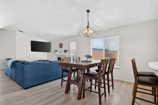 2051 Mariah Dr, Santa Clara, CA 93454 - Photo 7
