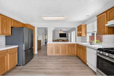 2051 Mariah Dr, Santa Clara, CA 93454 - Photo 13