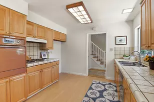 977 Pleasant Hill Rd, Redwood City, CA 94061 - Photo 15