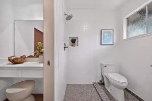 18 Woodcrest Cir, Oakland, CA 94602 - Photo 25