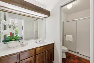 17288 Eaton Ln, Monte Sereno, CA 95030 - Photo 9