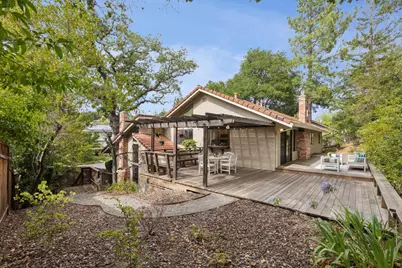 17288 Eaton Ln, Monte Sereno, CA 95030 - Photo 27
