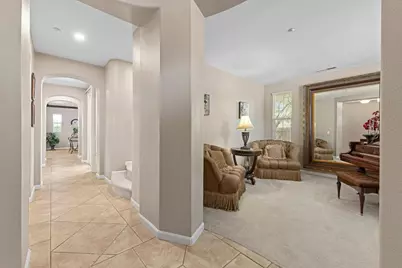 2730 Club Dr, Gilroy, CA 95020 - Photo 11