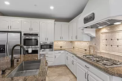 2730 Club Dr, Gilroy, CA 95020 - Photo 19
