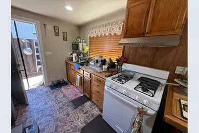 2440 Poplar Dr, San Jose, CA 95122 - Photo 19