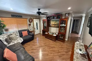 2440 Poplar Dr, San Jose, CA 95122 - Photo 5