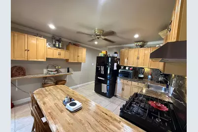 2440 Poplar Dr, San Jose, CA 95122 - Photo 3