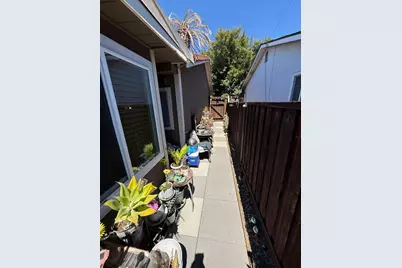 2440 Poplar Dr, San Jose, CA 95122 - Photo 23