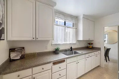 2231 14th Ave, San Francisco, CA 94116 - Photo 17