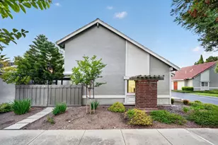 5687 Hollyleaf Ln, San Jose, CA 95118 - Photo 7