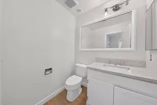 5687 Hollyleaf Ln, San Jose, CA 95118 - Photo 47
