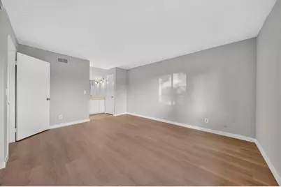 5687 Hollyleaf Ln, San Jose, CA 95118 - Photo 35