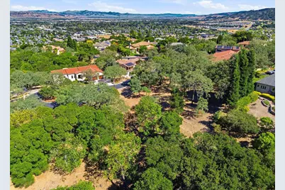 8341 Winter Green Ct, Gilroy, CA 95020 - Photo 15