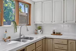 434 Morrissey Blvd, Santa Cruz, CA 95062 - Photo 17