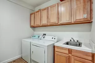 39 Bassett St, San Jose, CA 95110 - Photo 29
