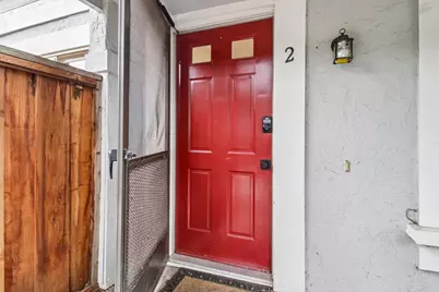 1117 Sutherland Ln 2, Capitola, CA 95010 - Photo 3