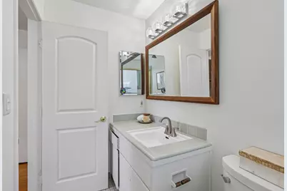 109 Cabrillo St, Capitola, CA 95010 - Photo 27