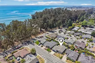 109 Cabrillo St, Capitola, CA 95010 - Photo 37